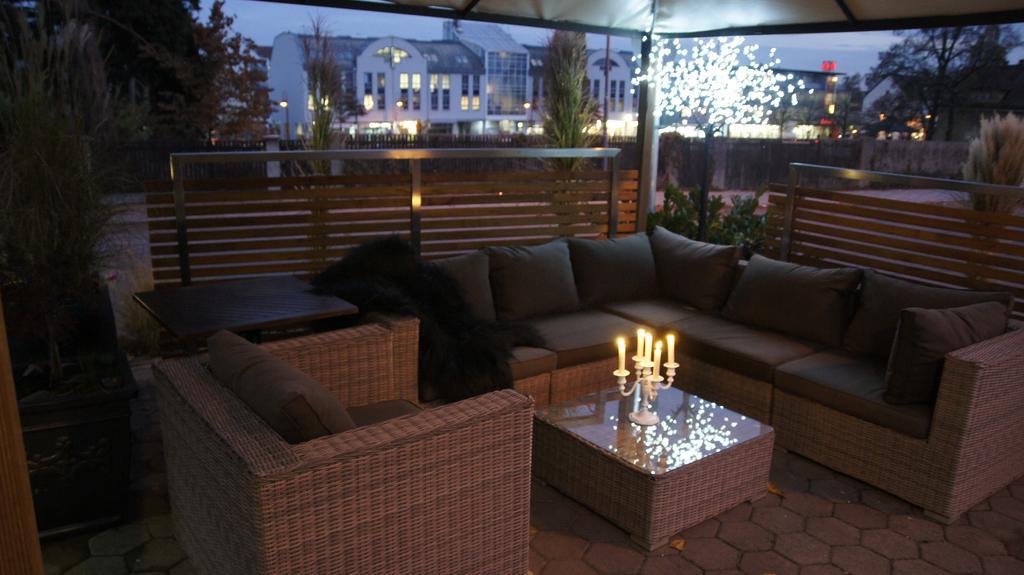 Gersthofer Auszeit Hotel Герстхофен Екстериор снимка