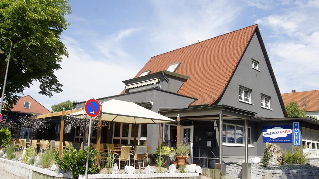 Gersthofer Auszeit Hotel Герстхофен Екстериор снимка